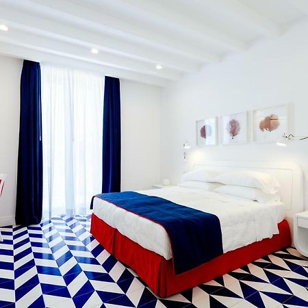 Maison Blu - Intimate Guesthouse Sorrento Luaran gambar