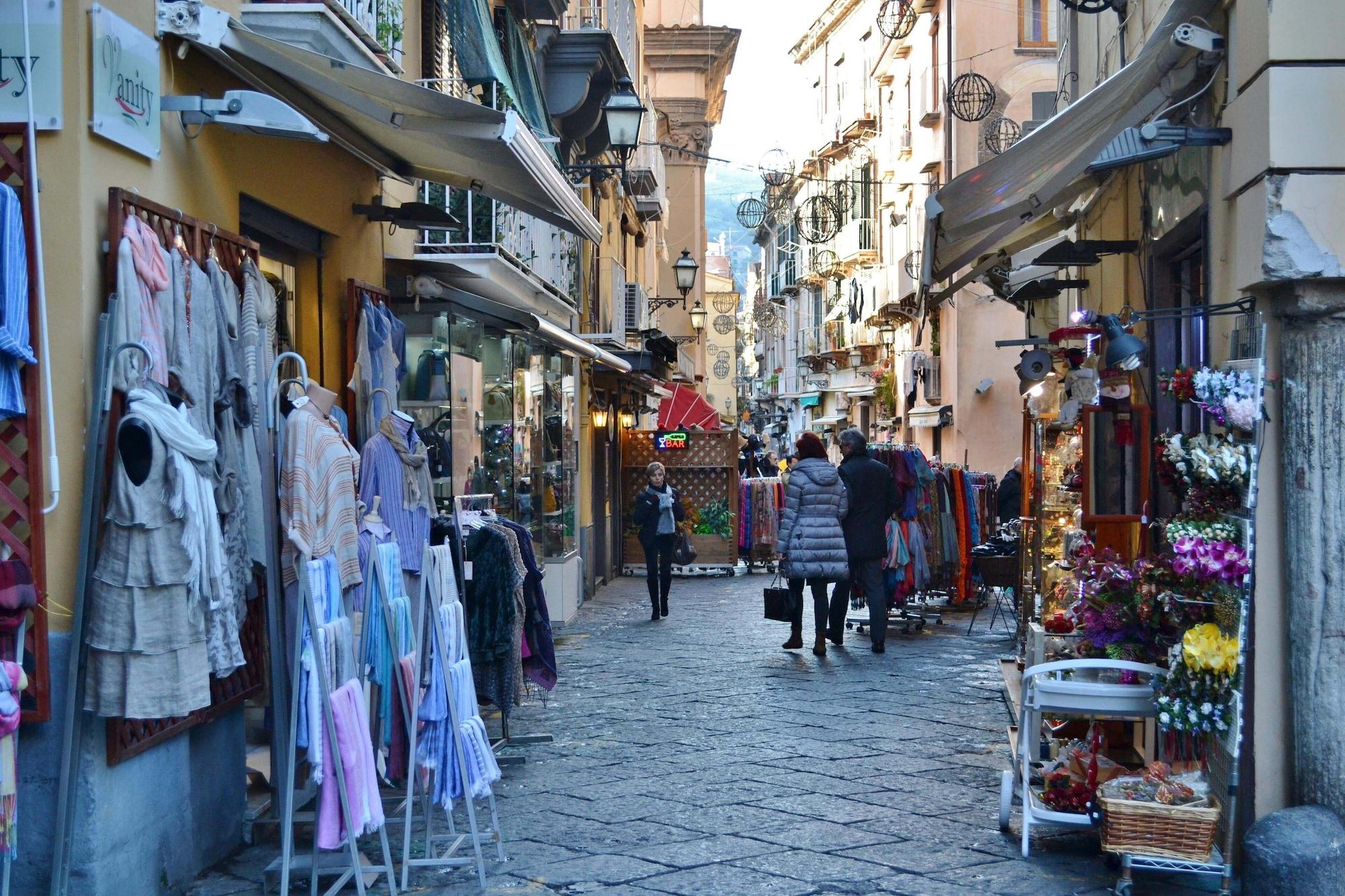 Maison Blu - Intimate Guesthouse Sorrento Luaran gambar