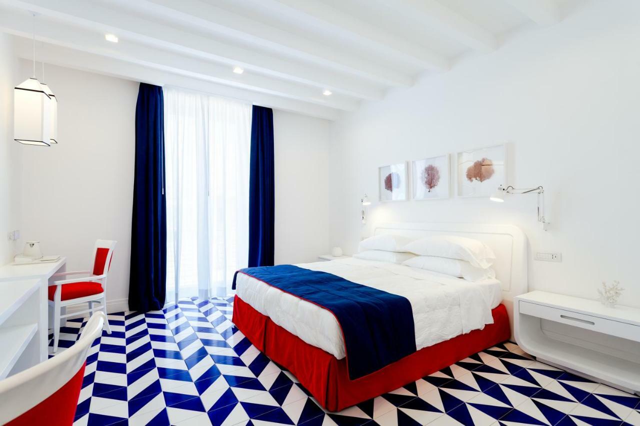 Maison Blu - Intimate Guesthouse Sorrento Luaran gambar